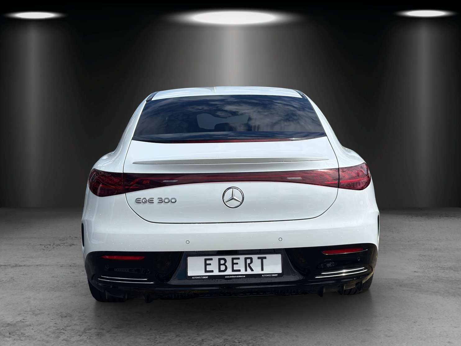 Mercedes-Benz EQE