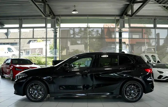 BMW M view 10