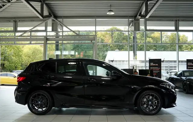 BMW M view 6