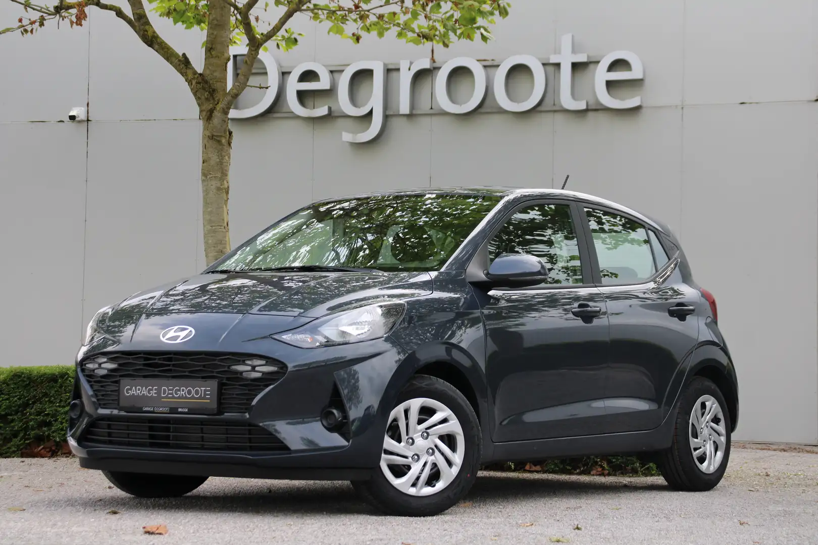 Hyundai i10 Twist 1000i MT5 *5 JAAR GARANTIE*APPLE/ANDROID* Gris - 1