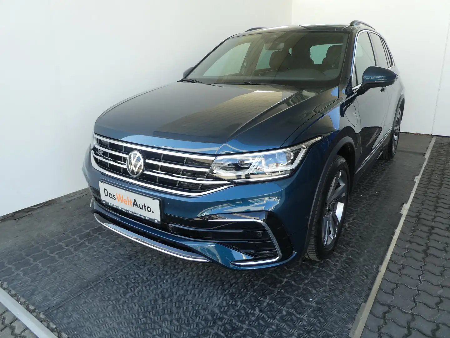 Volkswagen Tiguan R-Line eHybrid DSG Blau - 1