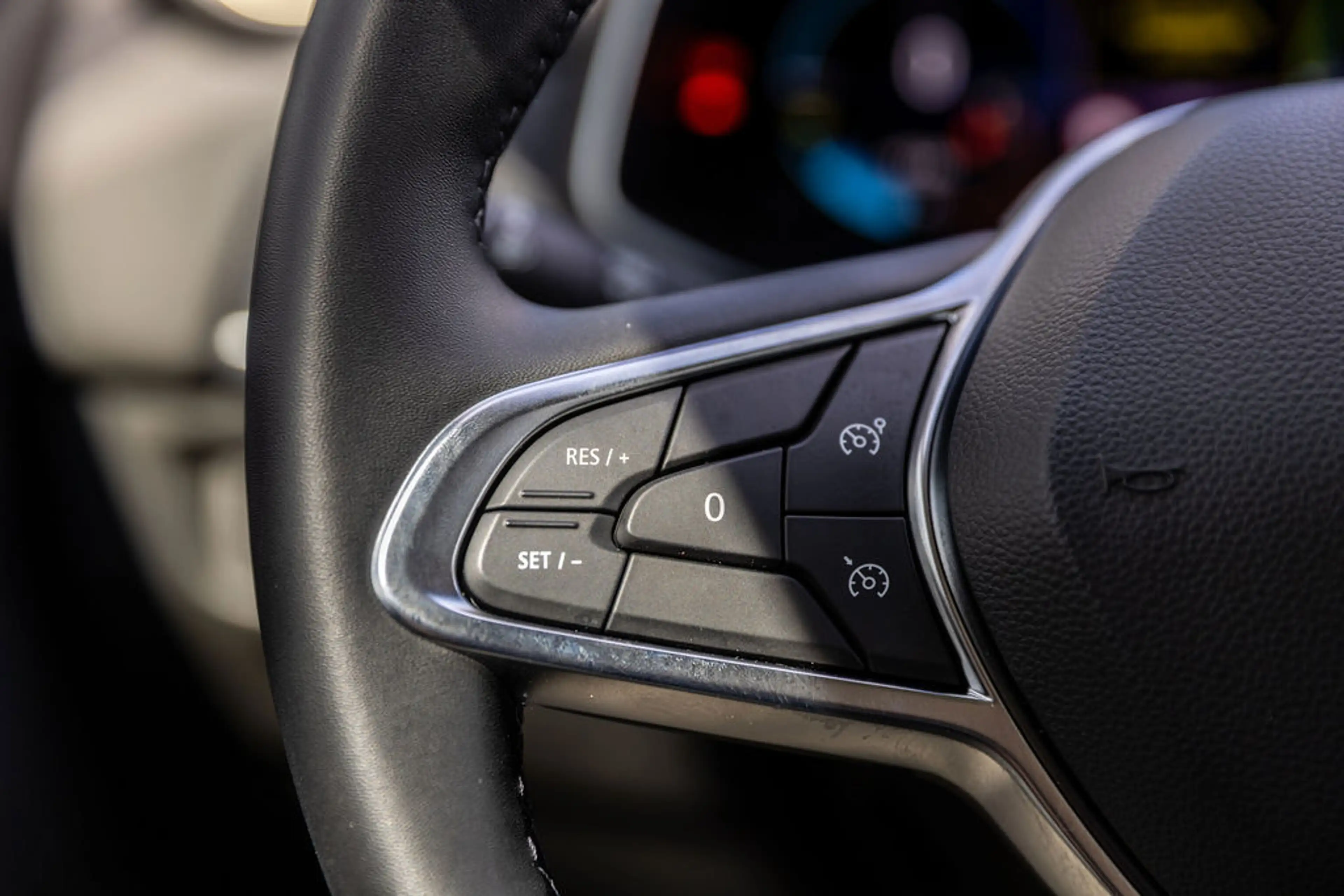 Renault ZOE R135 Iconic 52 kWh — photo 19
