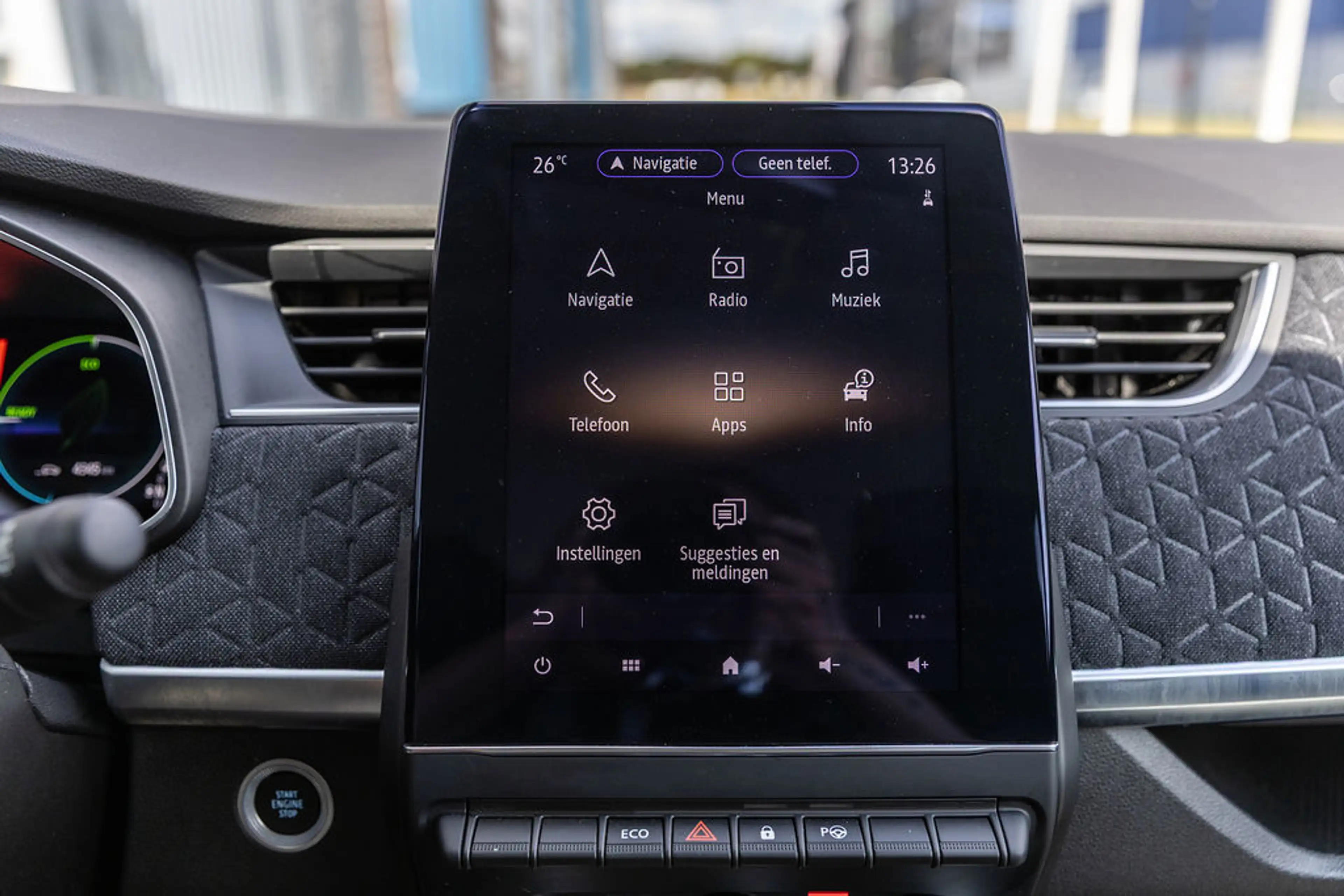 Renault ZOE R135 Iconic 52 kWh — photo 7