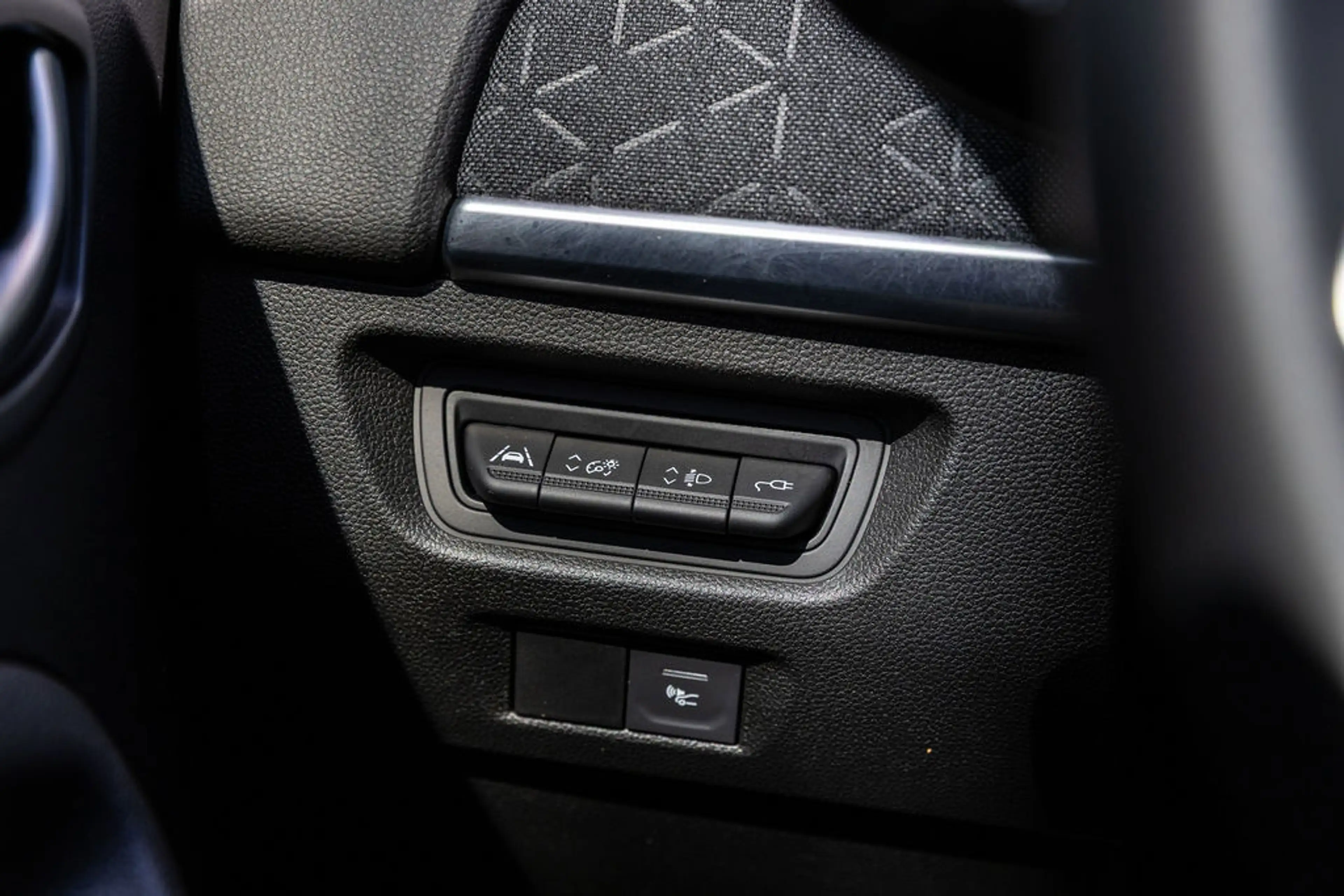 Renault ZOE R135 Iconic 52 kWh — photo 24