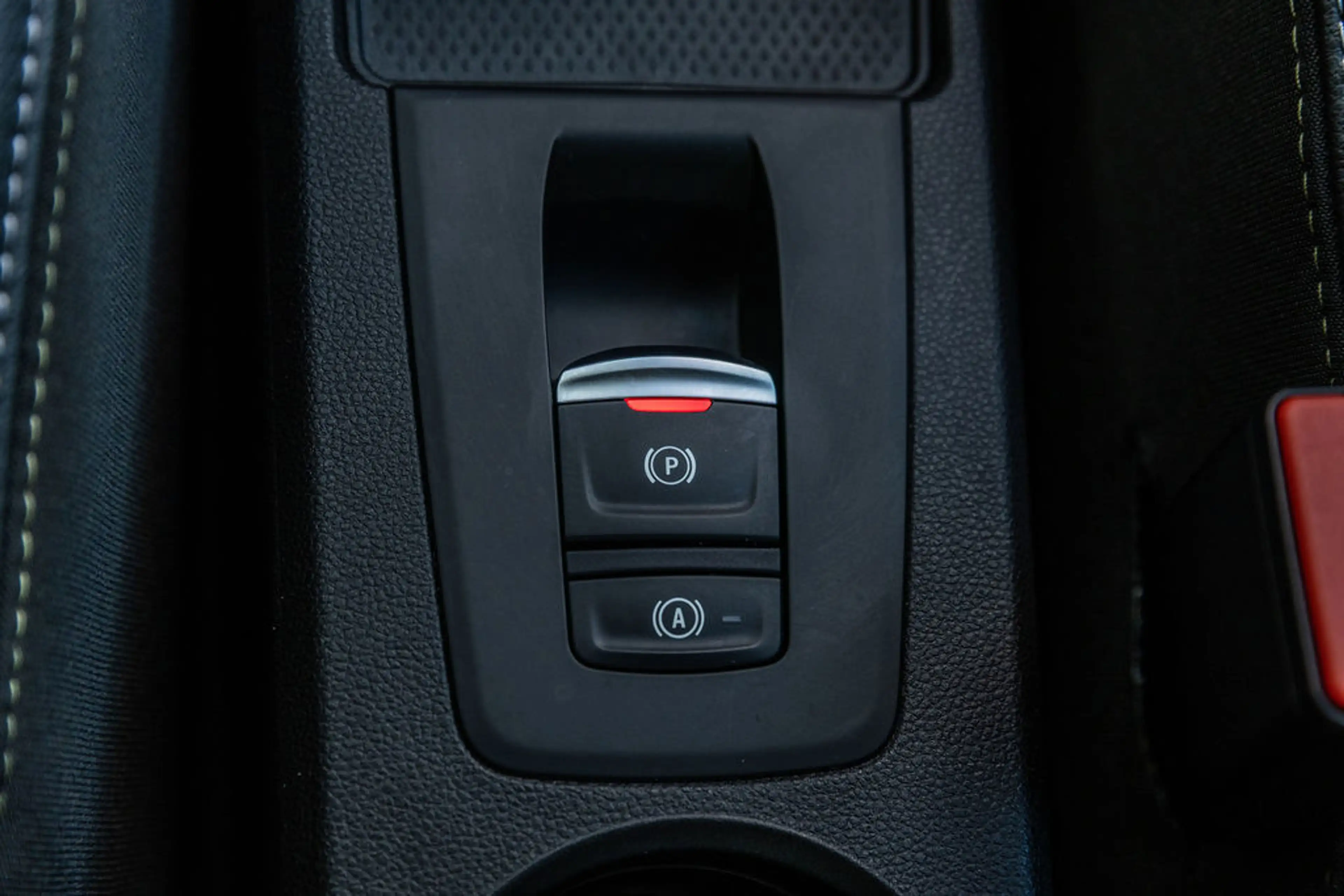 Renault ZOE R135 Iconic 52 kWh — photo 27