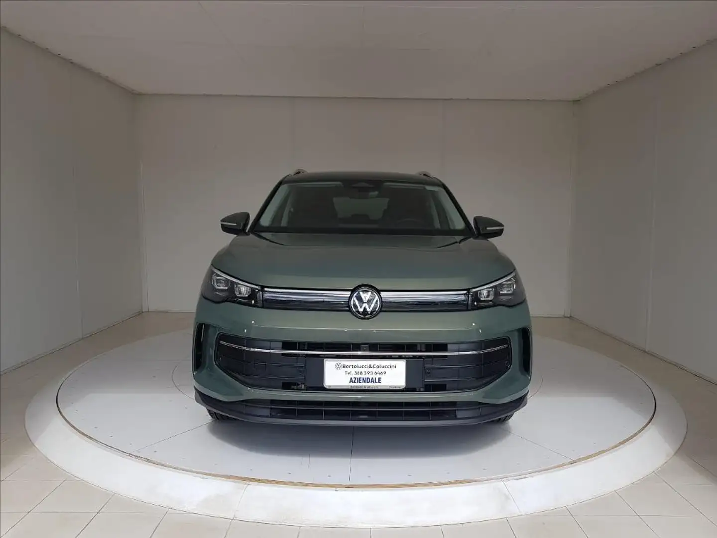 Volkswagen Tiguan 1.5 TSI eHybrid DSG Edition Plus Verde - 2