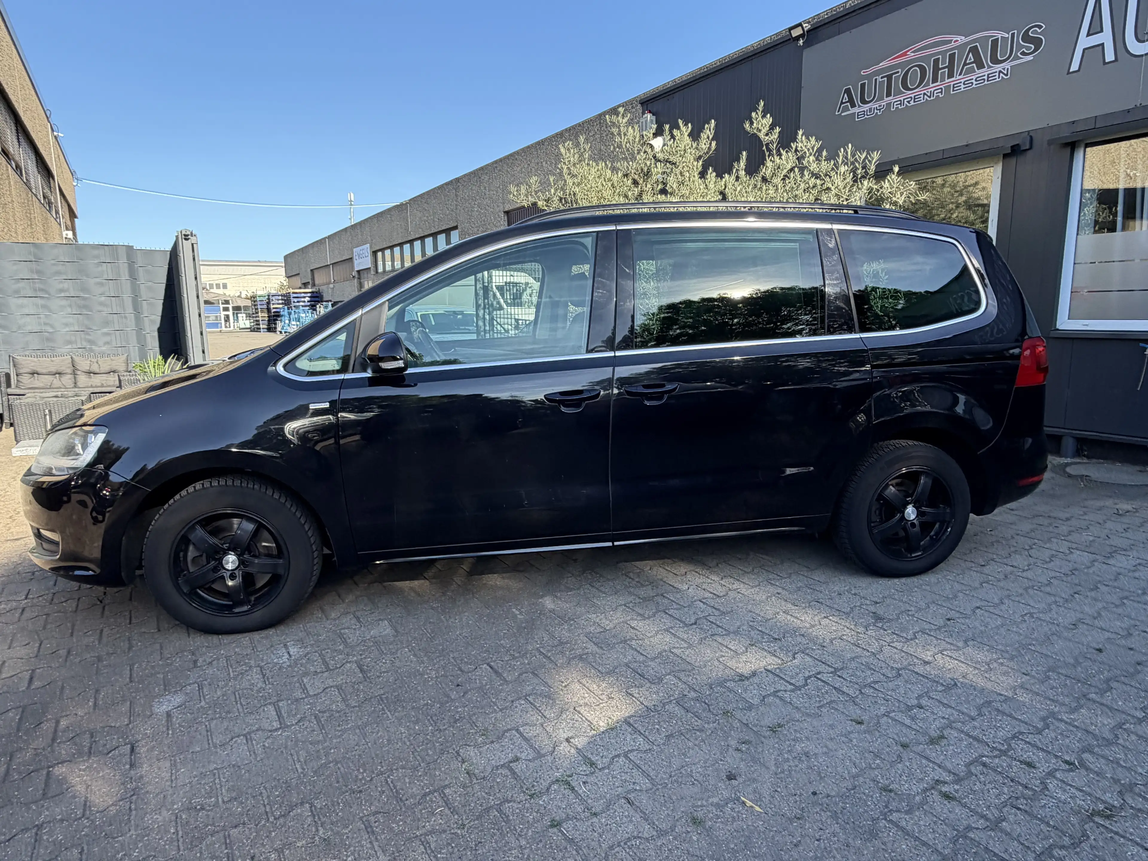 Volkswagen Sharan Match 1.4 TSI BLUEMOTION TECHNOLOGY AHK Rückfahrka — photo 6