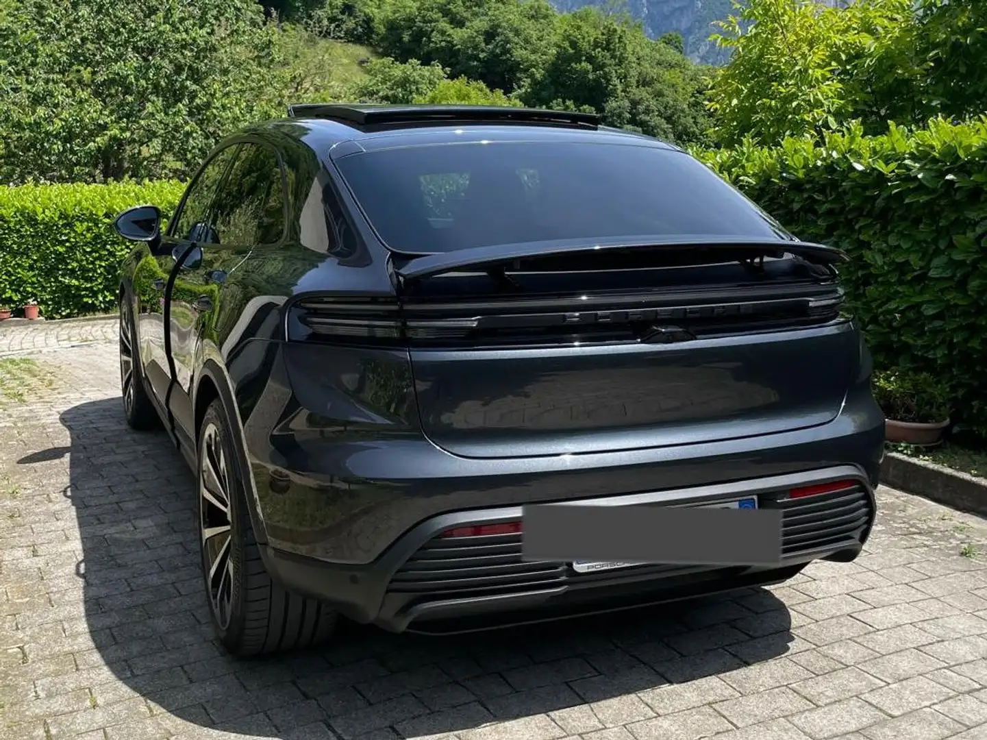 Porsche Macan 4 Grigio - 2