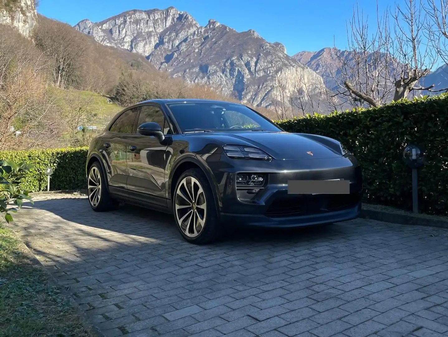Porsche Macan 4 Grigio - 1