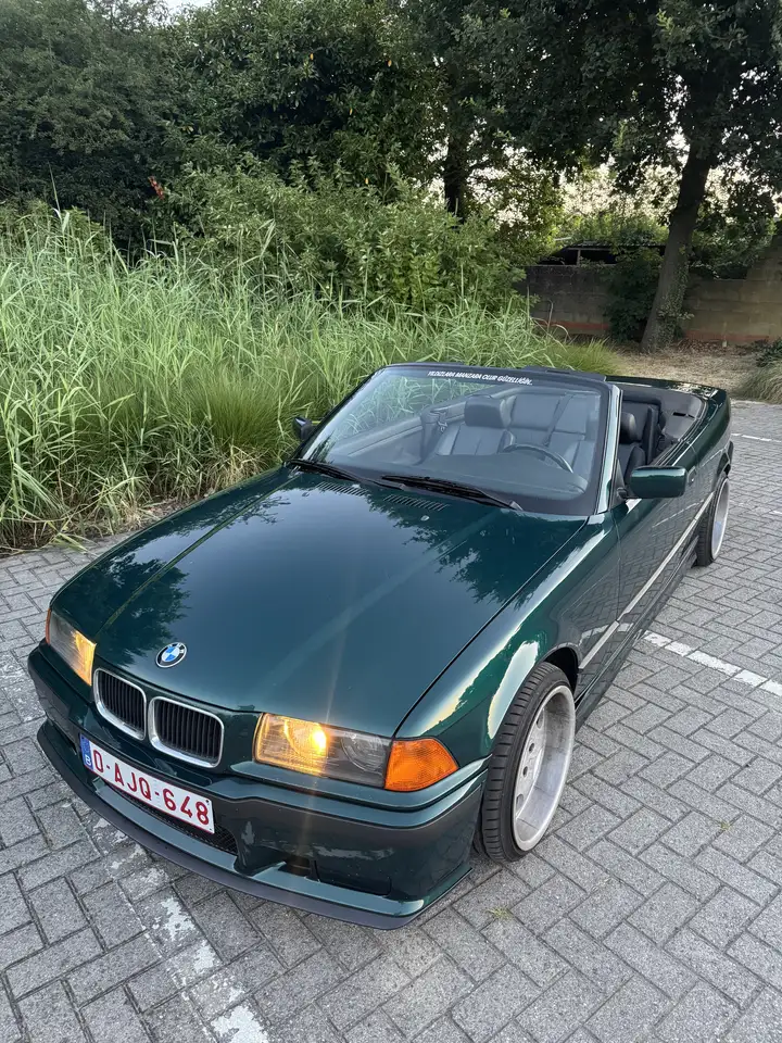 BMW 320i, foto 9