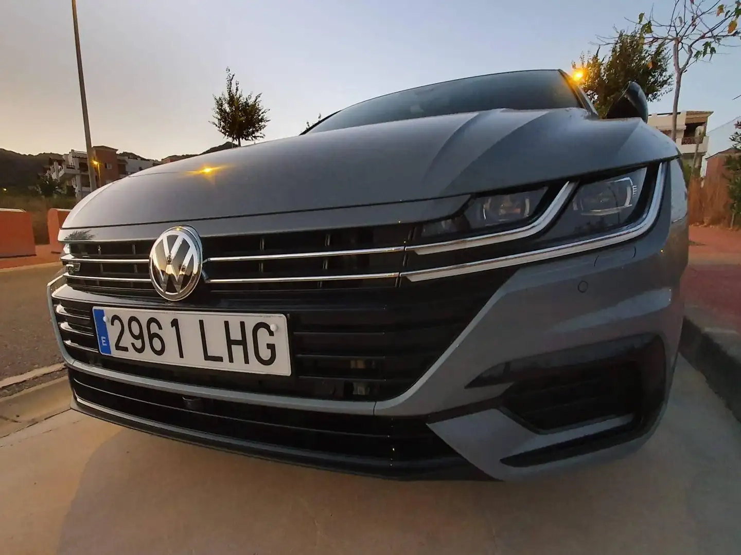 Volkswagen Arteon Arteon 2.0 TSI R-Line Performance 4Motion DSG7 200kW R-Line Performance Gris - 1