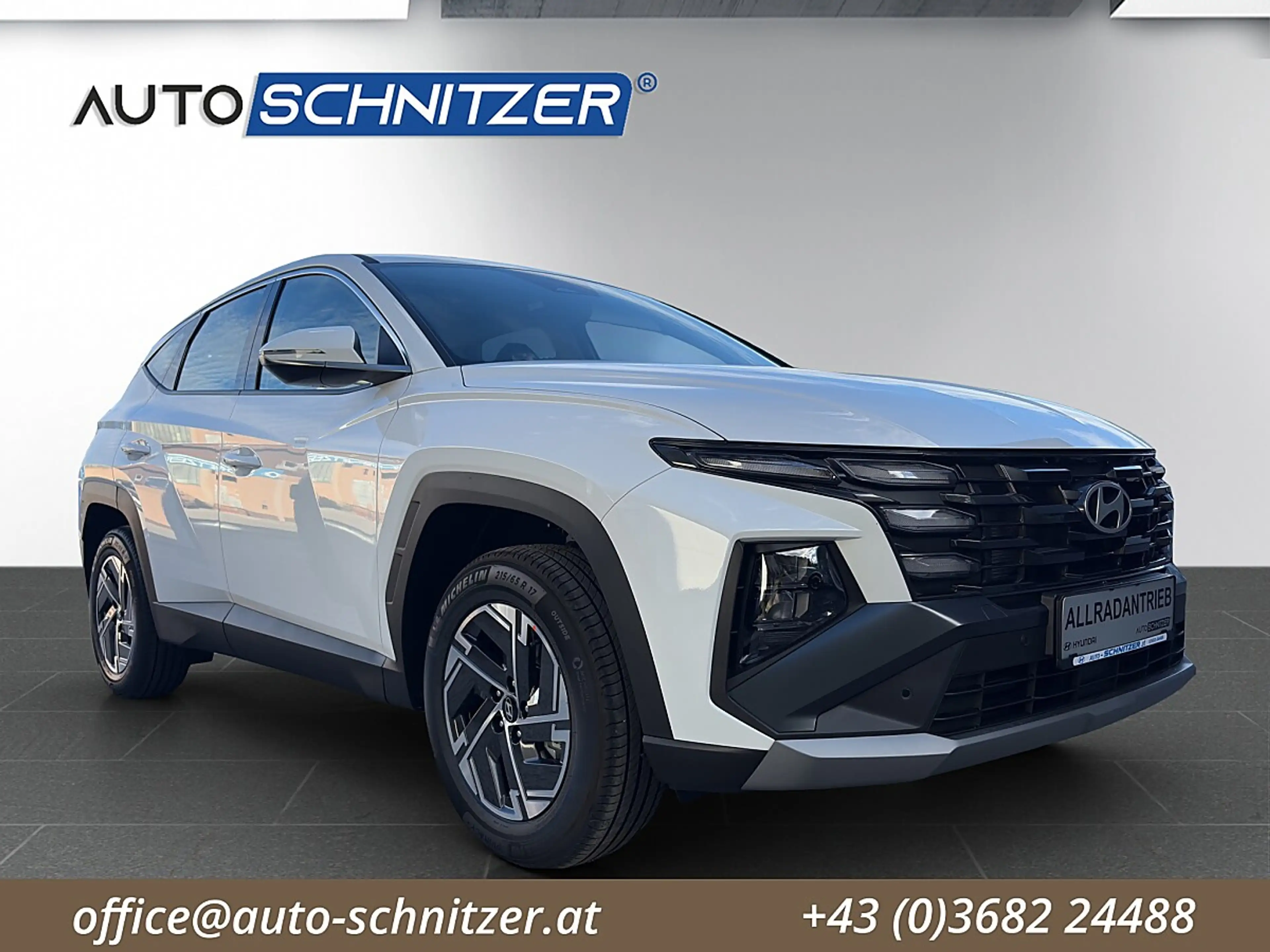 Hyundai TUCSON Tucson 1,6 T-GDI HEV 4WD Smart Line Aut. — photo 3