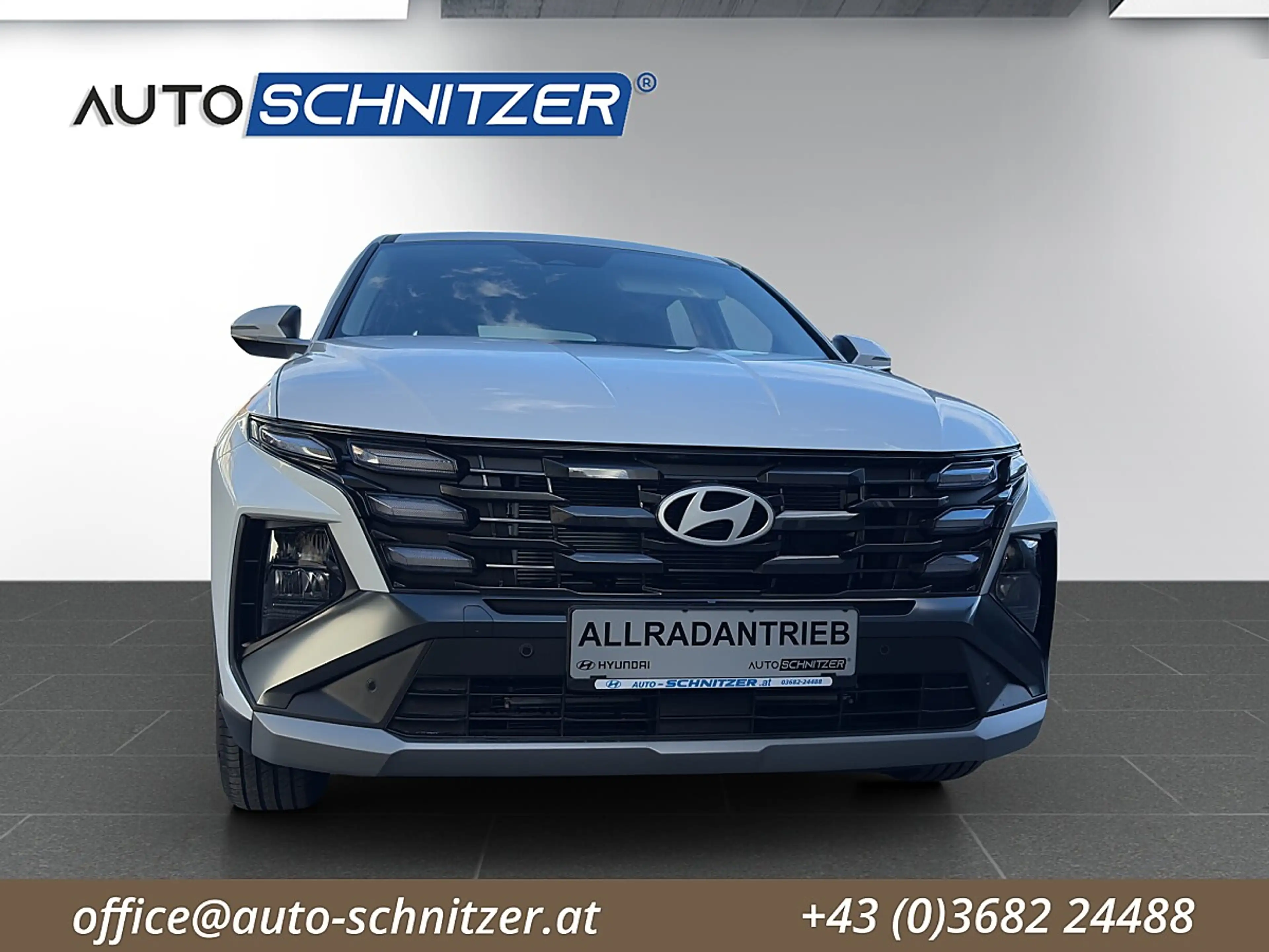 Hyundai TUCSON Tucson 1,6 T-GDI HEV 4WD Smart Line Aut. — photo 2