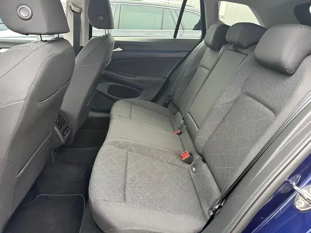 Volkswagen Golf view 11