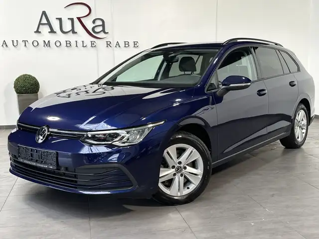 Volkswagen Golf view 2