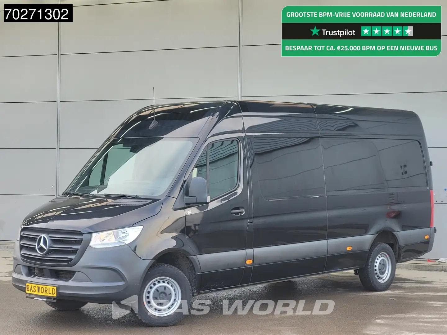 Mercedes-Benz Sprinter 317 CDI Automaat L3H2 Camera MBUX Airco Maxi L3 14 Zwart - 1