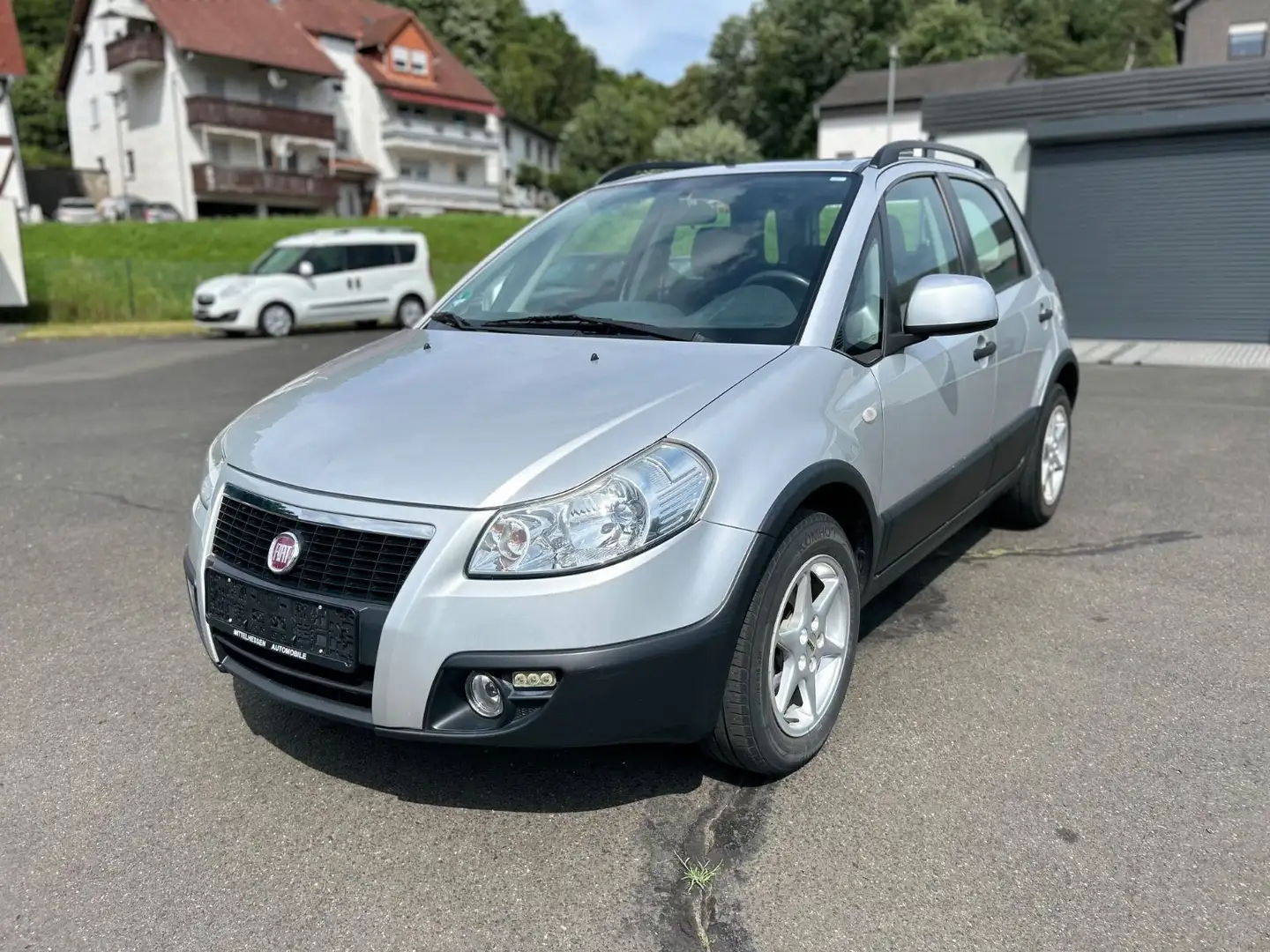 Fiat Sedici 1.6 16V Dynamic * TÜV + SERVICE NEU * Grau - 1