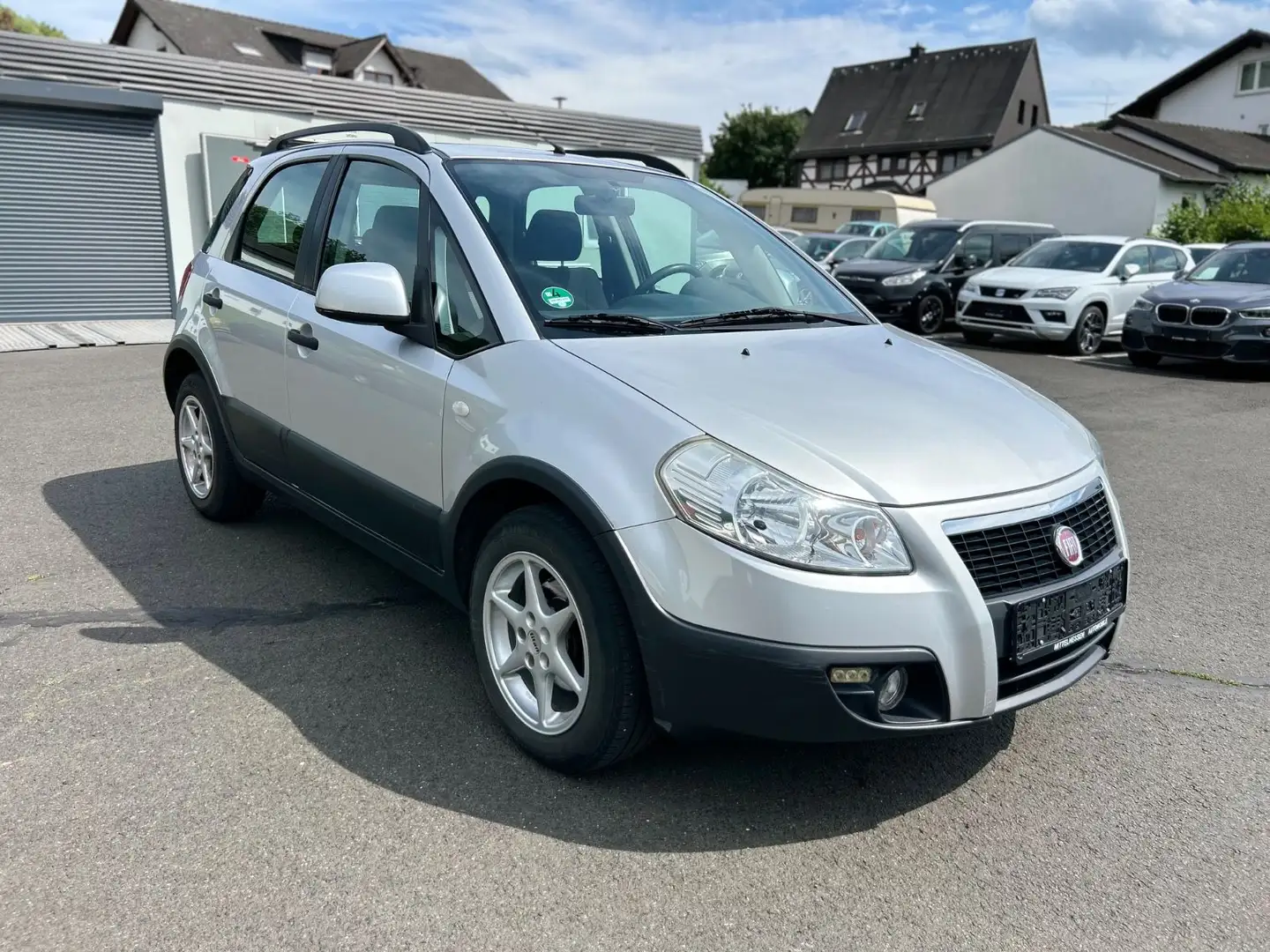 Fiat Sedici 1.6 16V Dynamic * TÜV + SERVICE NEU * Grau - 2