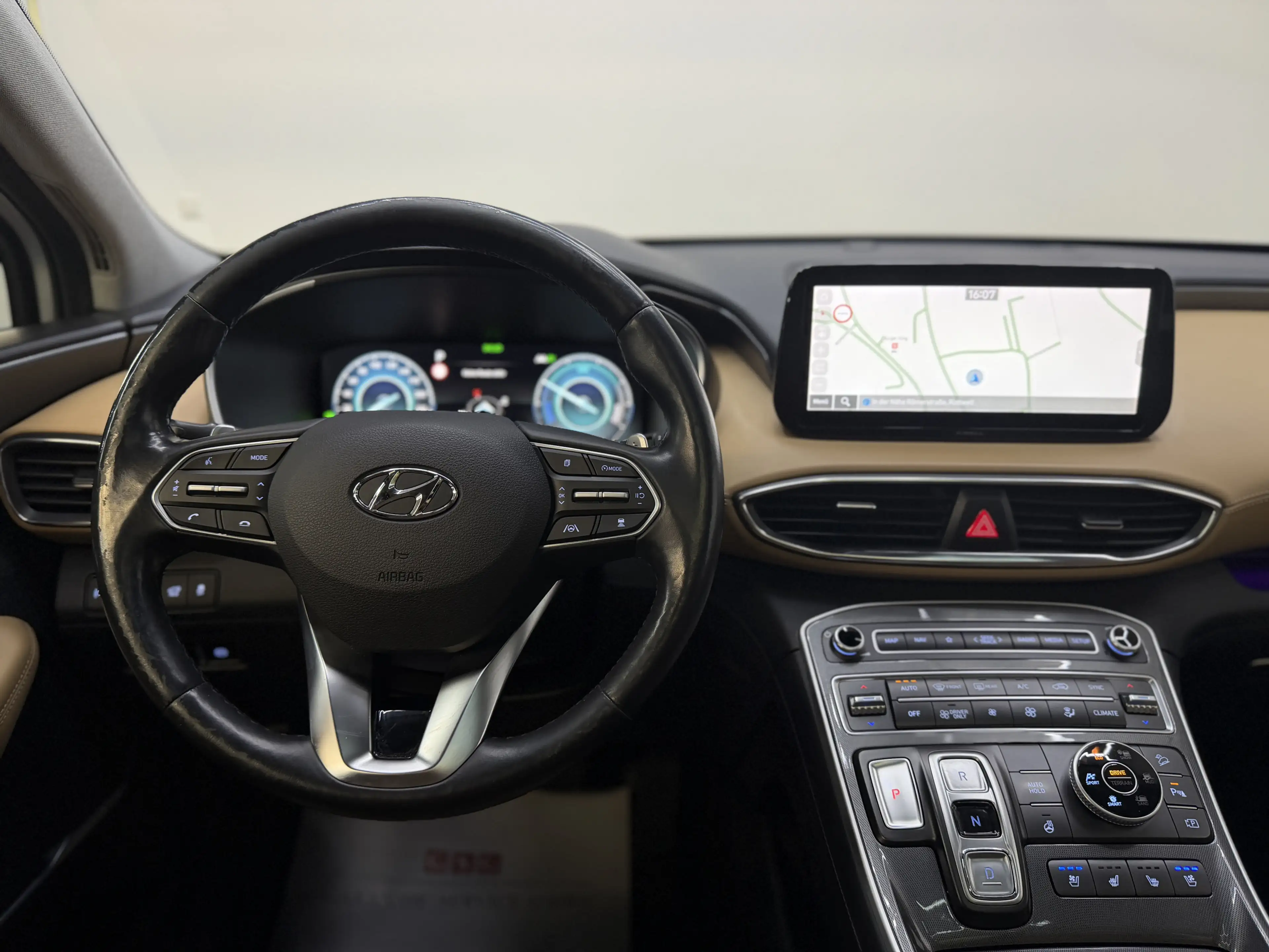 Hyundai SANTA FE Prime Hybrid 4WD|1.Hand|VOLL|5JGarantie — photo 10