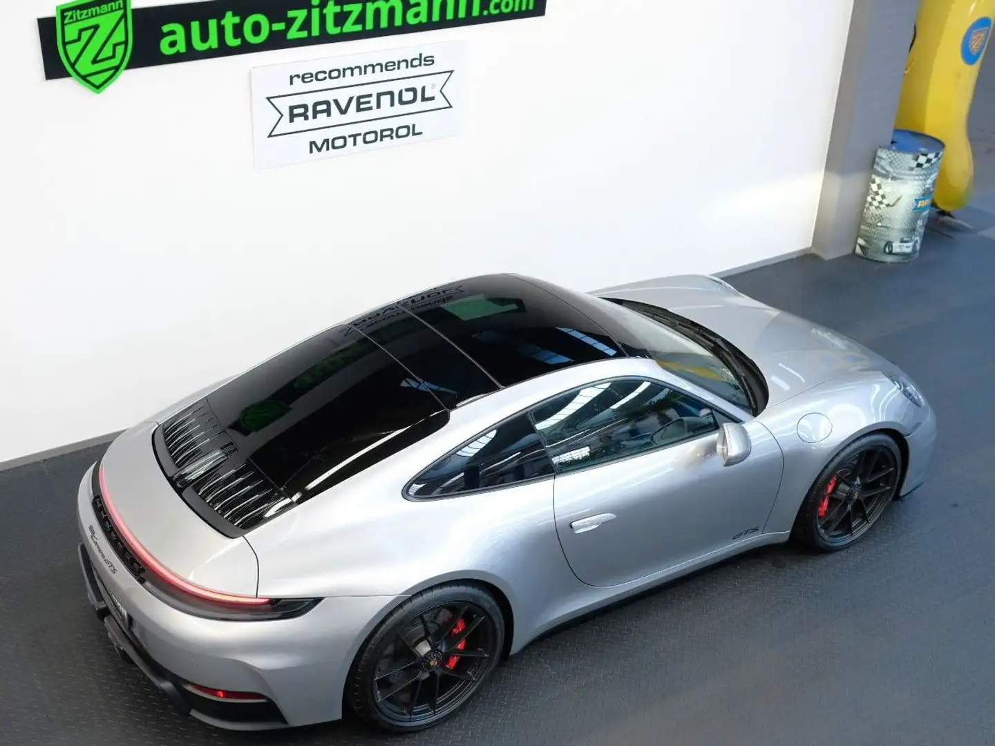 Porsche 992 .2 Carrera GTS/MATRIX/PANO/BOSE/14WEGE/BELÜFT Silber - 2