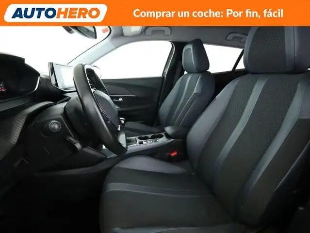 Peugeot 2008 view 11