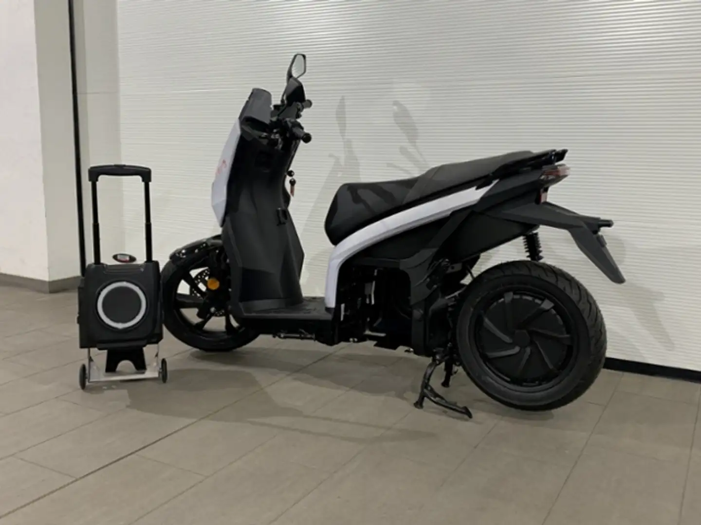 SEAT MO L3e 95 km/h Grijs - 2