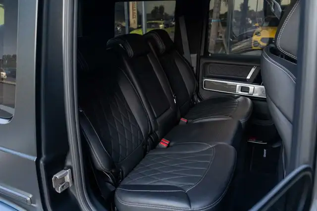 Mercedes-Benz G-Class view 24