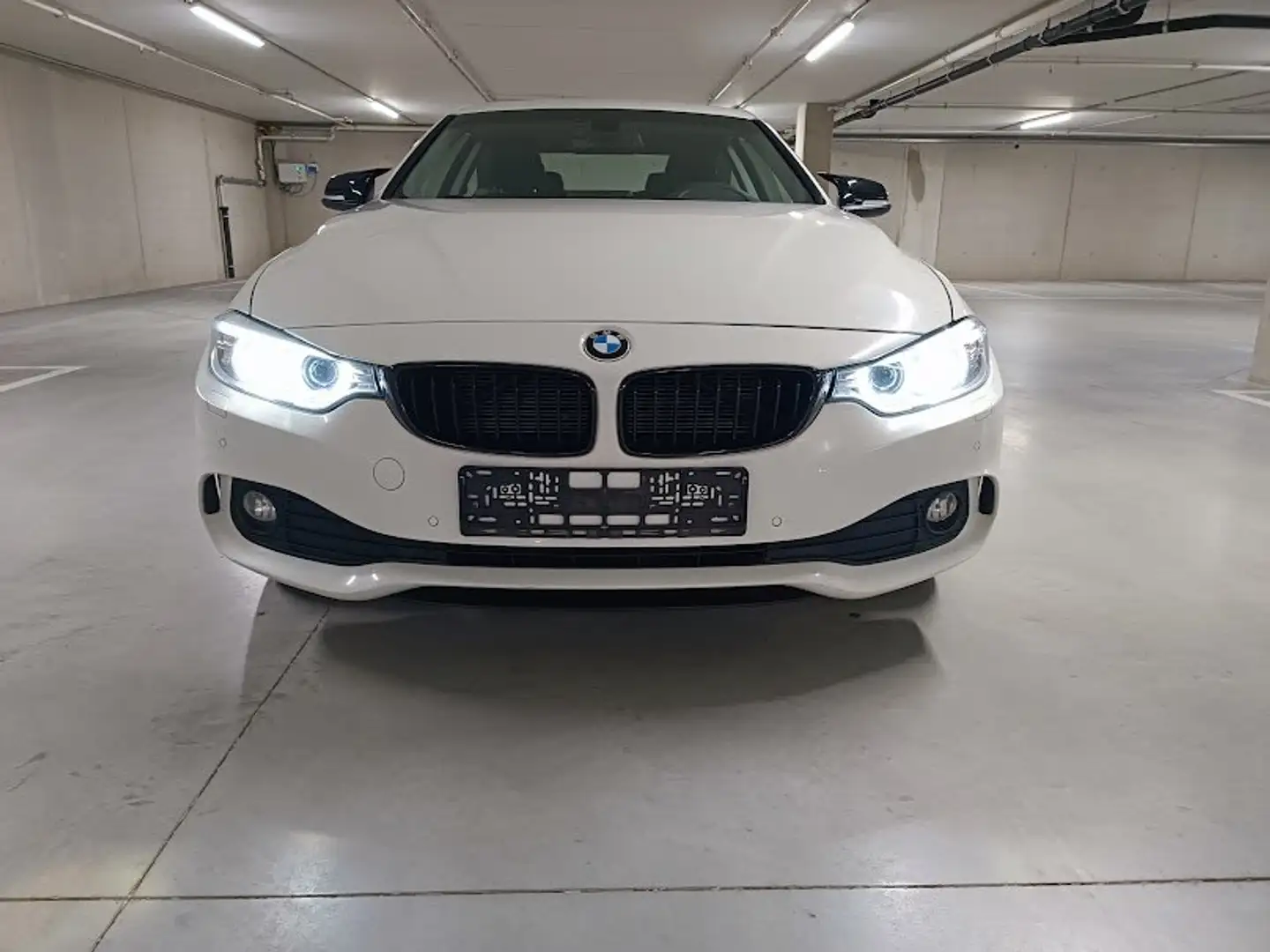 BMW 420 420d Coupe Sport-Aut.  Nav Pdc Bi Xenon Wit - 2