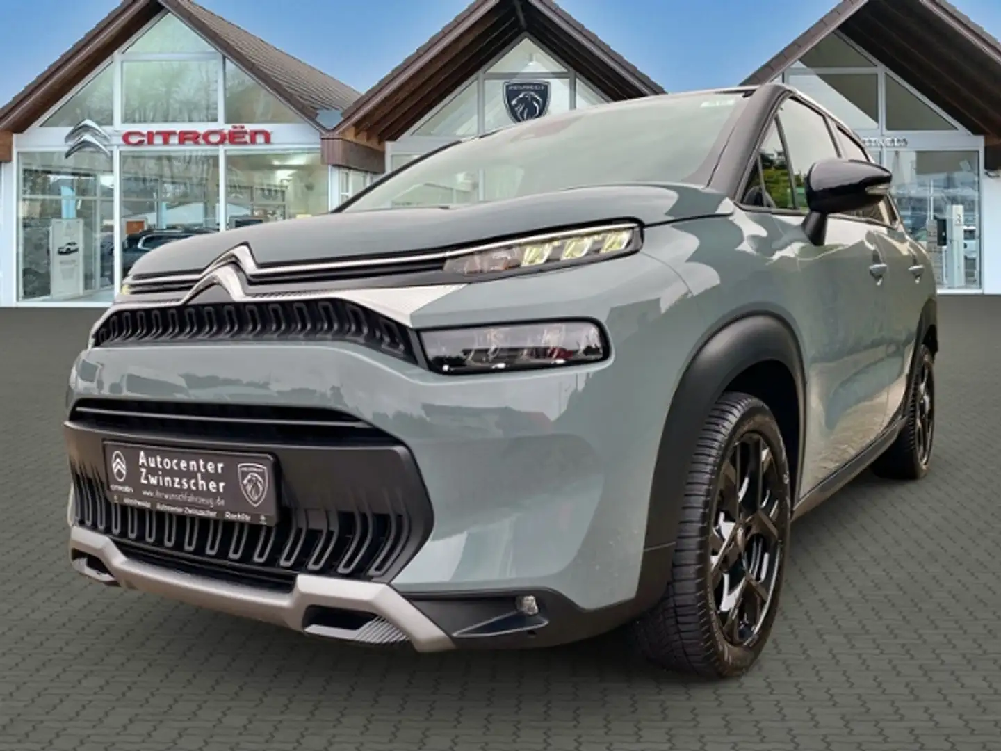 Citroen C3 Aircross Shine Pack Puretech 110 Grün - 1