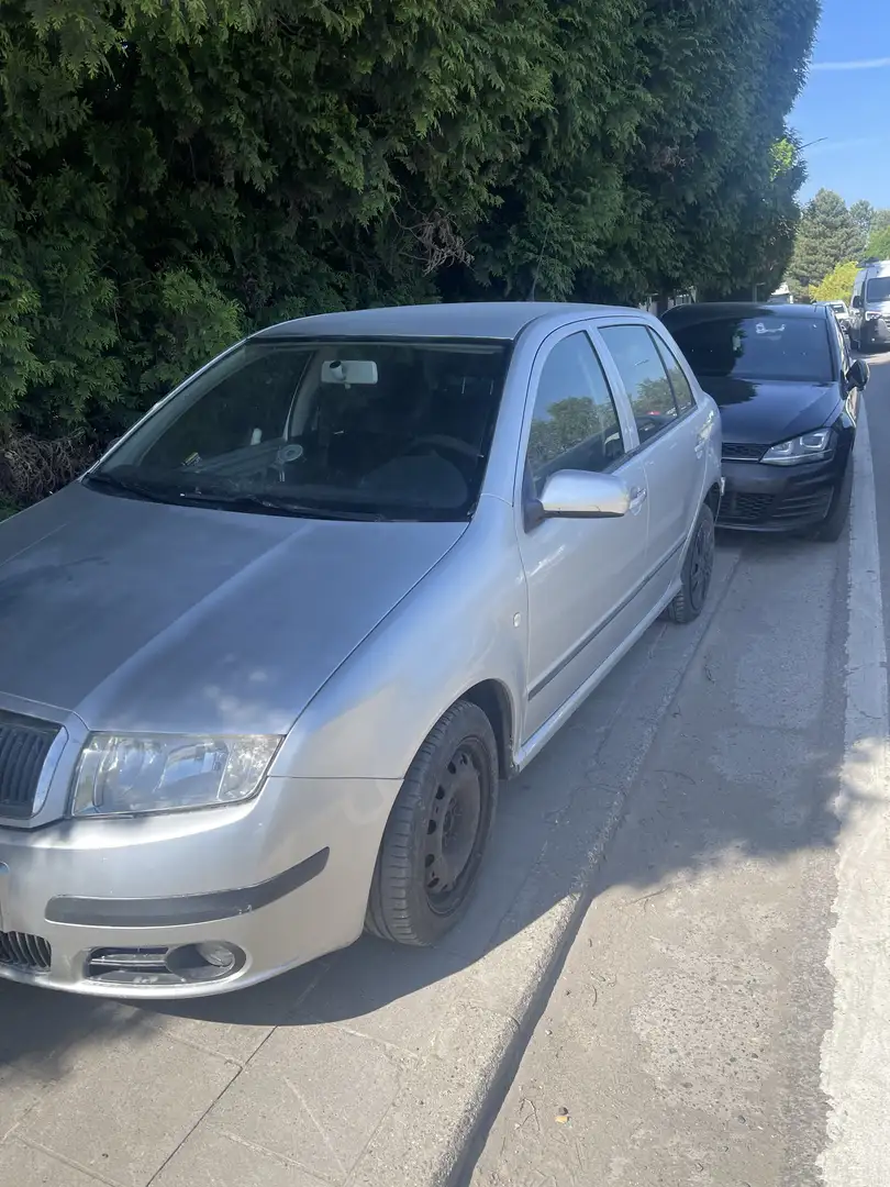 Skoda Fabia 1.4i 16v First Plus - 1