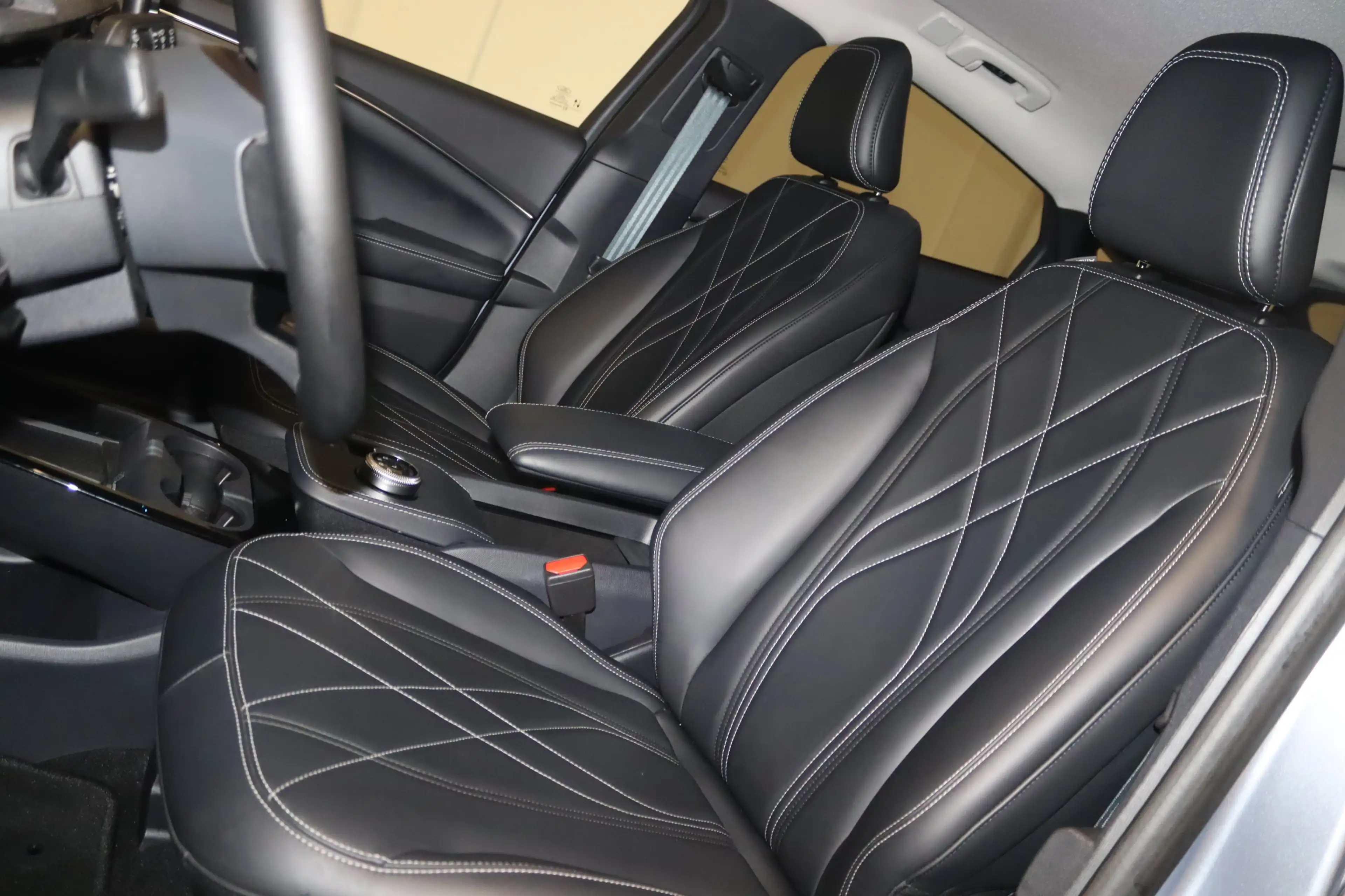 Ford Mustang Mach-E 99 kw h-NAV-LED-KAMERA-ACC-APPS- — photo 8