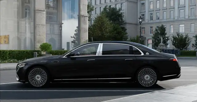 Mercedes-Benz S-Class view 3