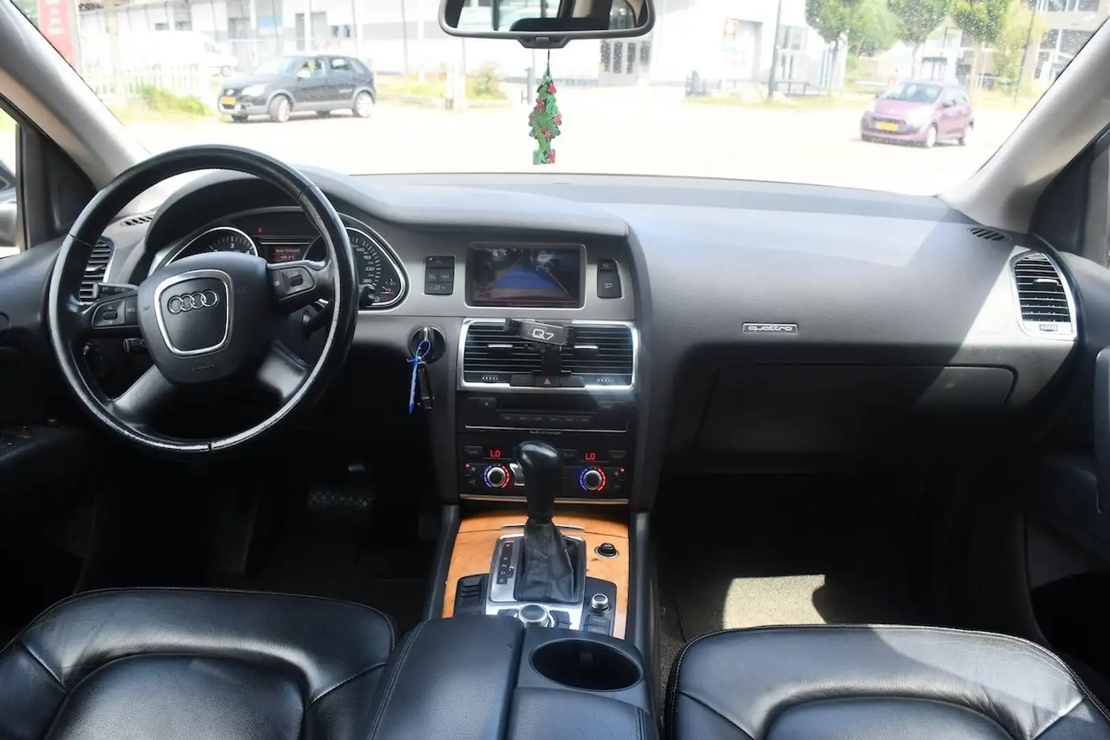 Audi Q7 3.0 TDI quattro Pro Line + 5+2 AUT|Clima|LEDER|NAV Gris - 2
