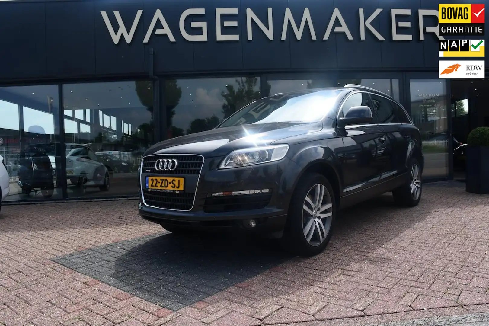 Audi Q7 3.0 TDI quattro Pro Line + 5+2 AUT|Clima|LEDER|NAV Gris - 1
