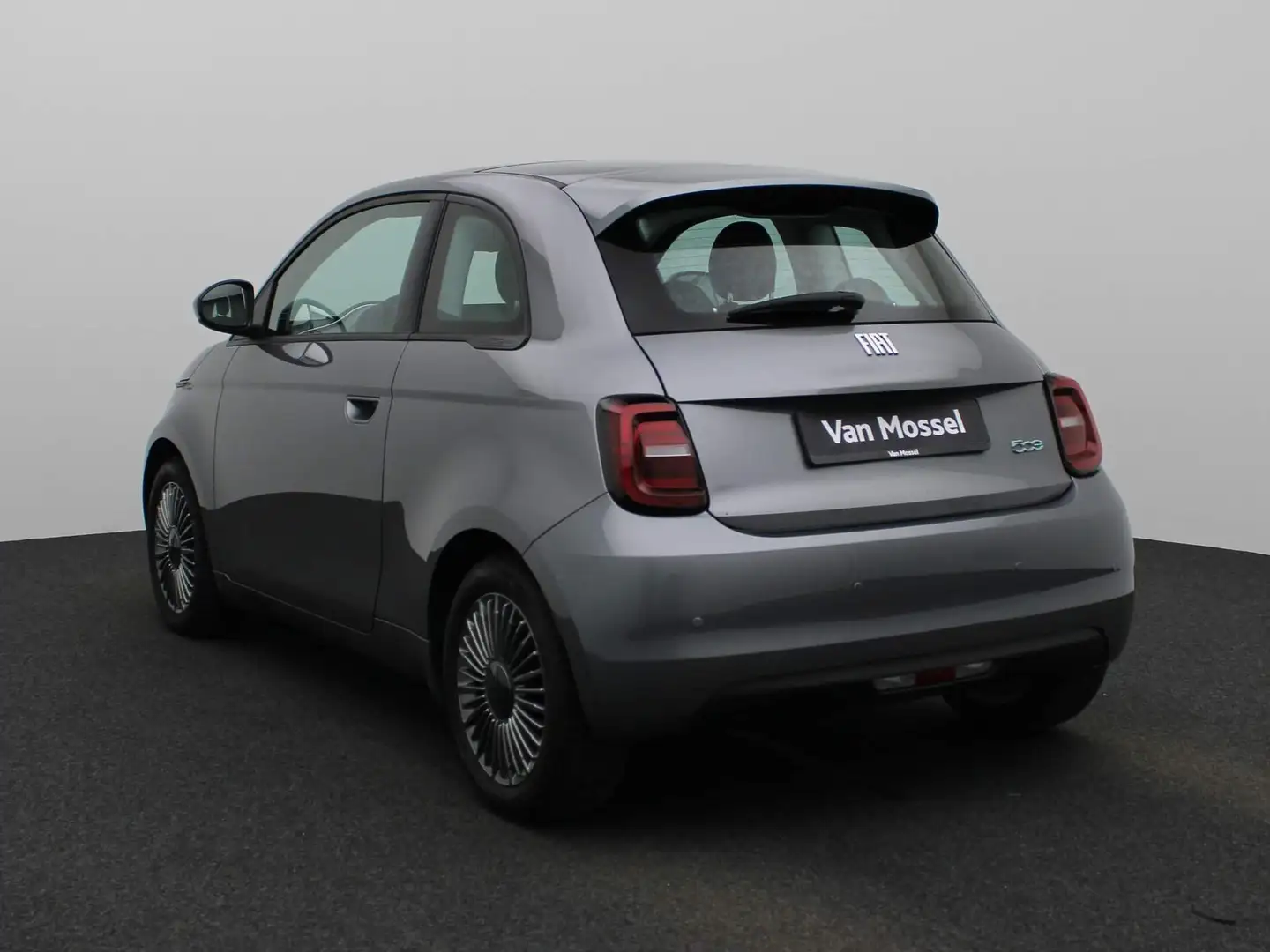 Fiat 500e Icon 42 kWh | Navi | ECC | Pano | LMV | PDC | Grau - 2