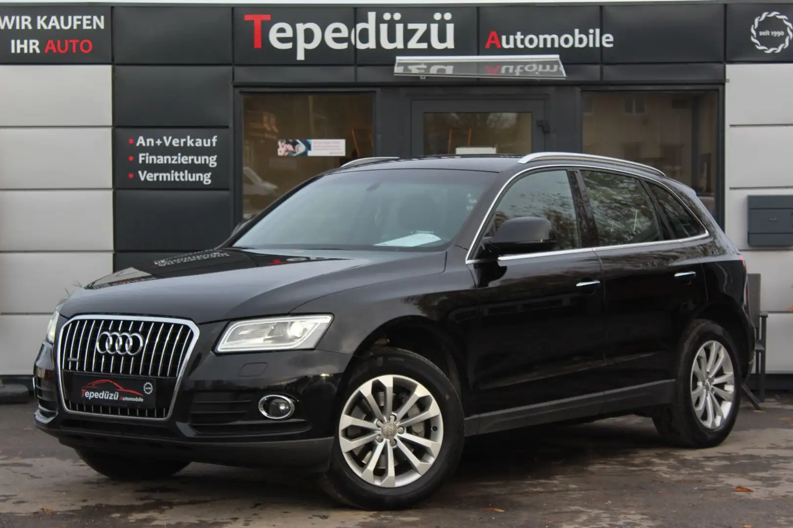 Audi Q5 3.0 TDI quattro*Navi MMI* Xenon* AHK*Euro 6 Zwart - 1