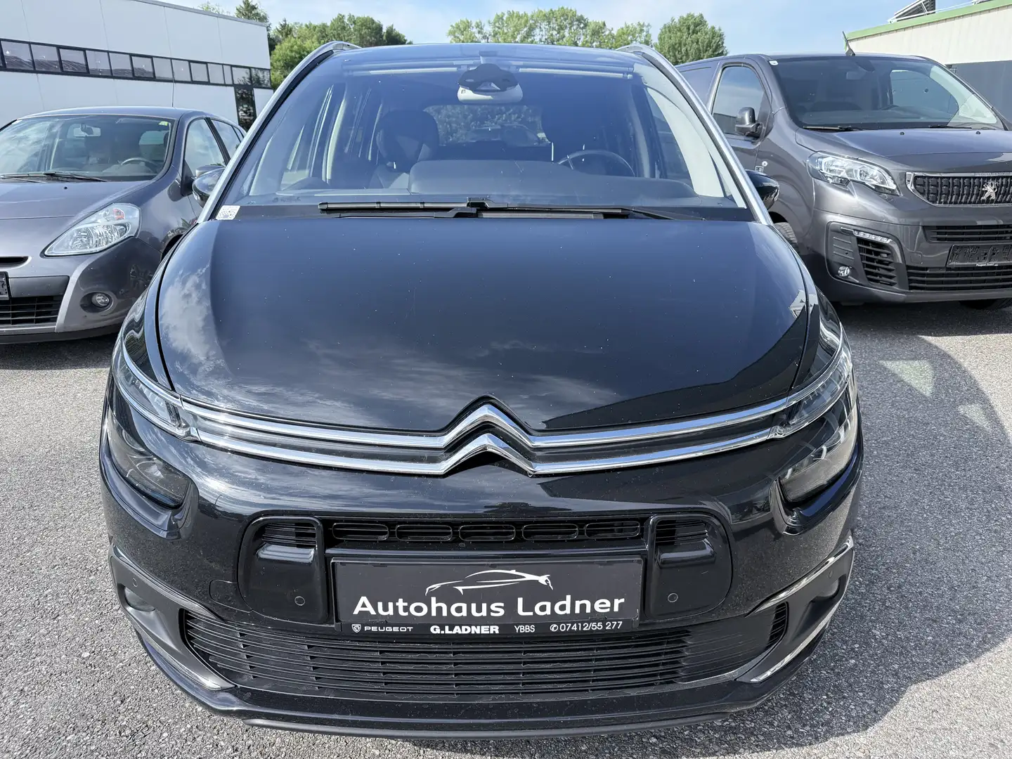 Citroen Grand C4 Picasso Shine BlueHDI 150 Schwarz - 2