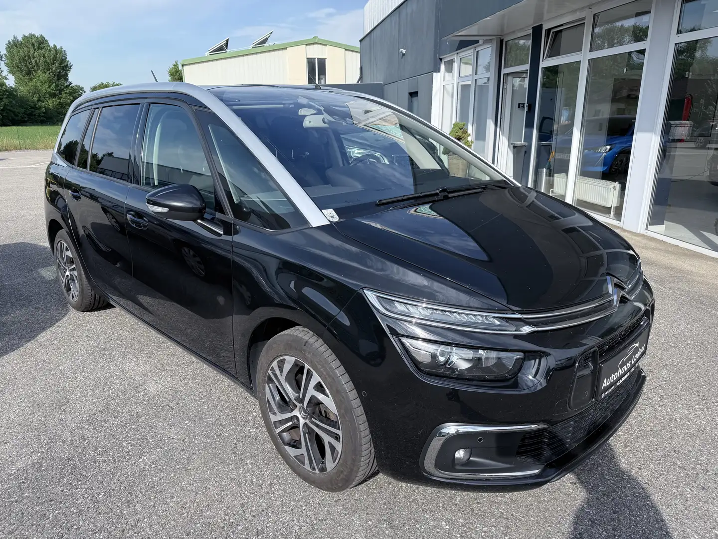 Citroen Grand C4 Picasso Shine BlueHDI 150 Schwarz - 1