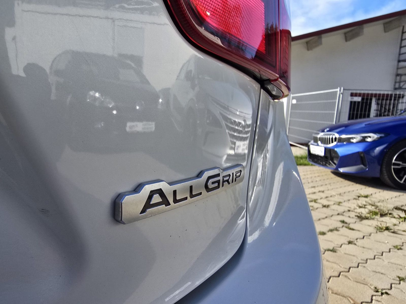 Suzuki Ignis Comfort 4x4 — photo 31