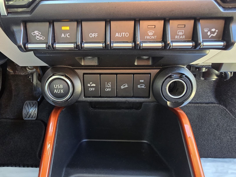 Suzuki Ignis Comfort 4x4 — photo 25