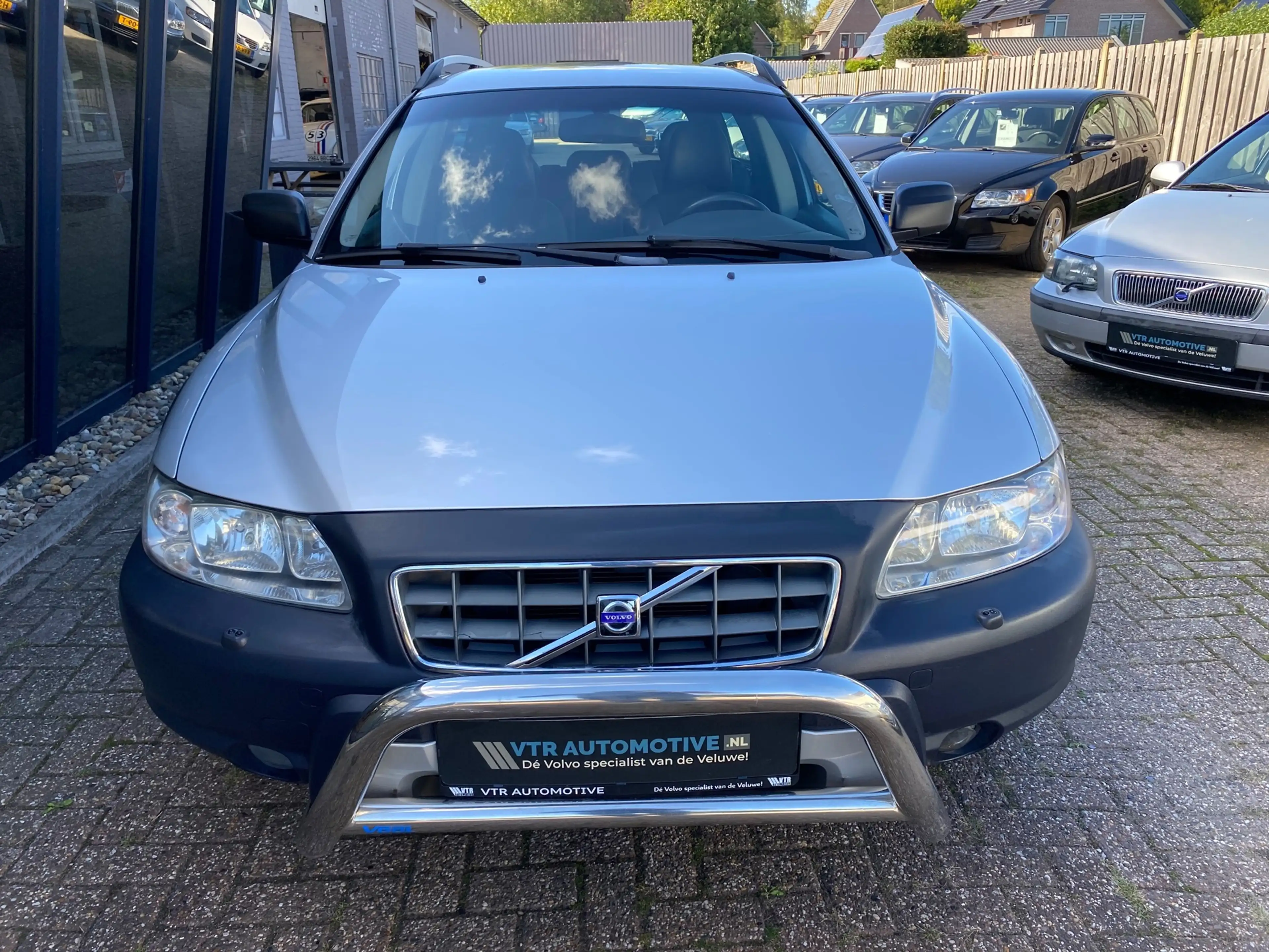 Volvo XC70 2.5 T Kinetic 4WD Automaat — photo 6