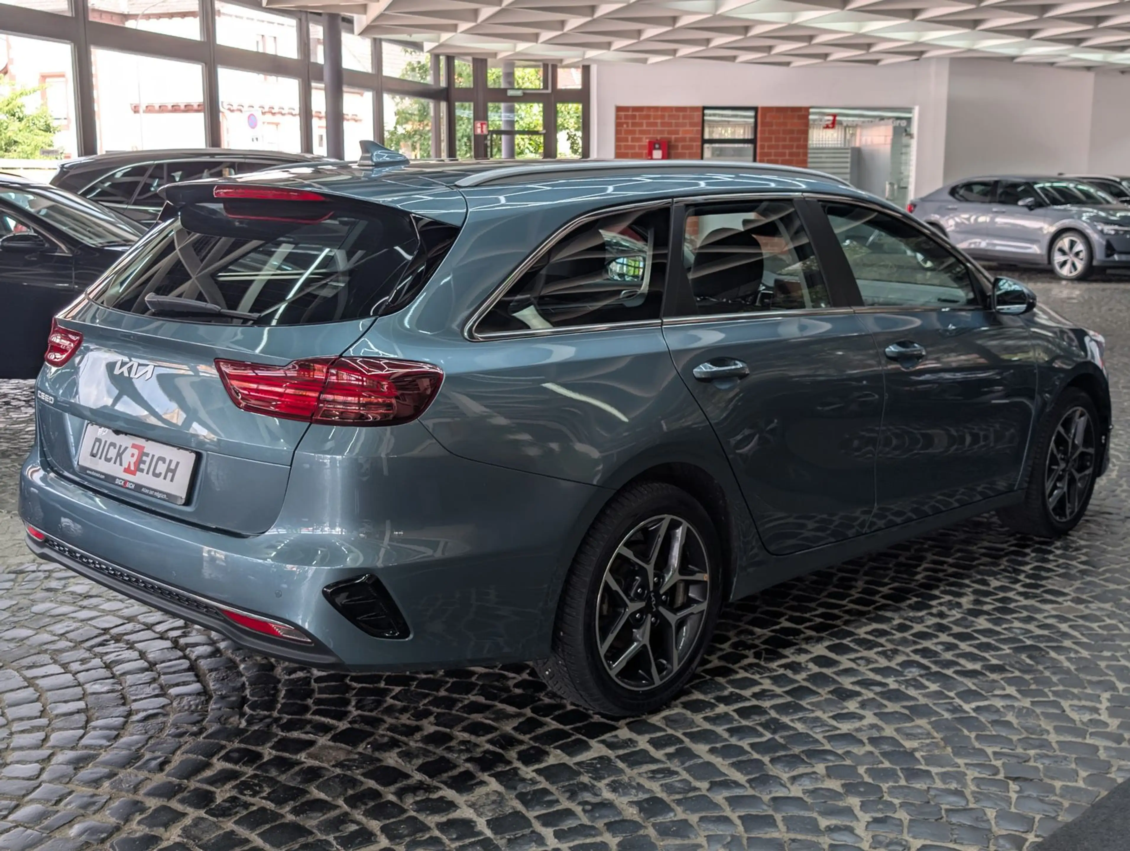 Kia Ceed / cee'd SW 1.5 Spirit ACC JBL KAM 7J Garant — photo 7