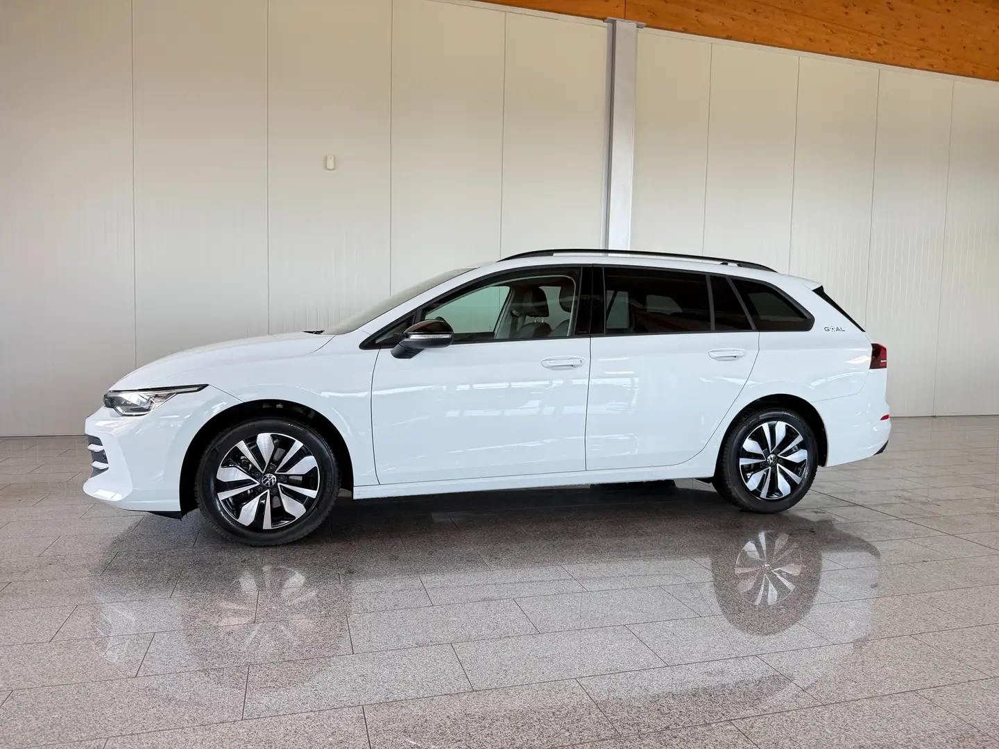 Volkswagen Golf Variant 1.5 TSI 110 kW Goal Weiß - 1