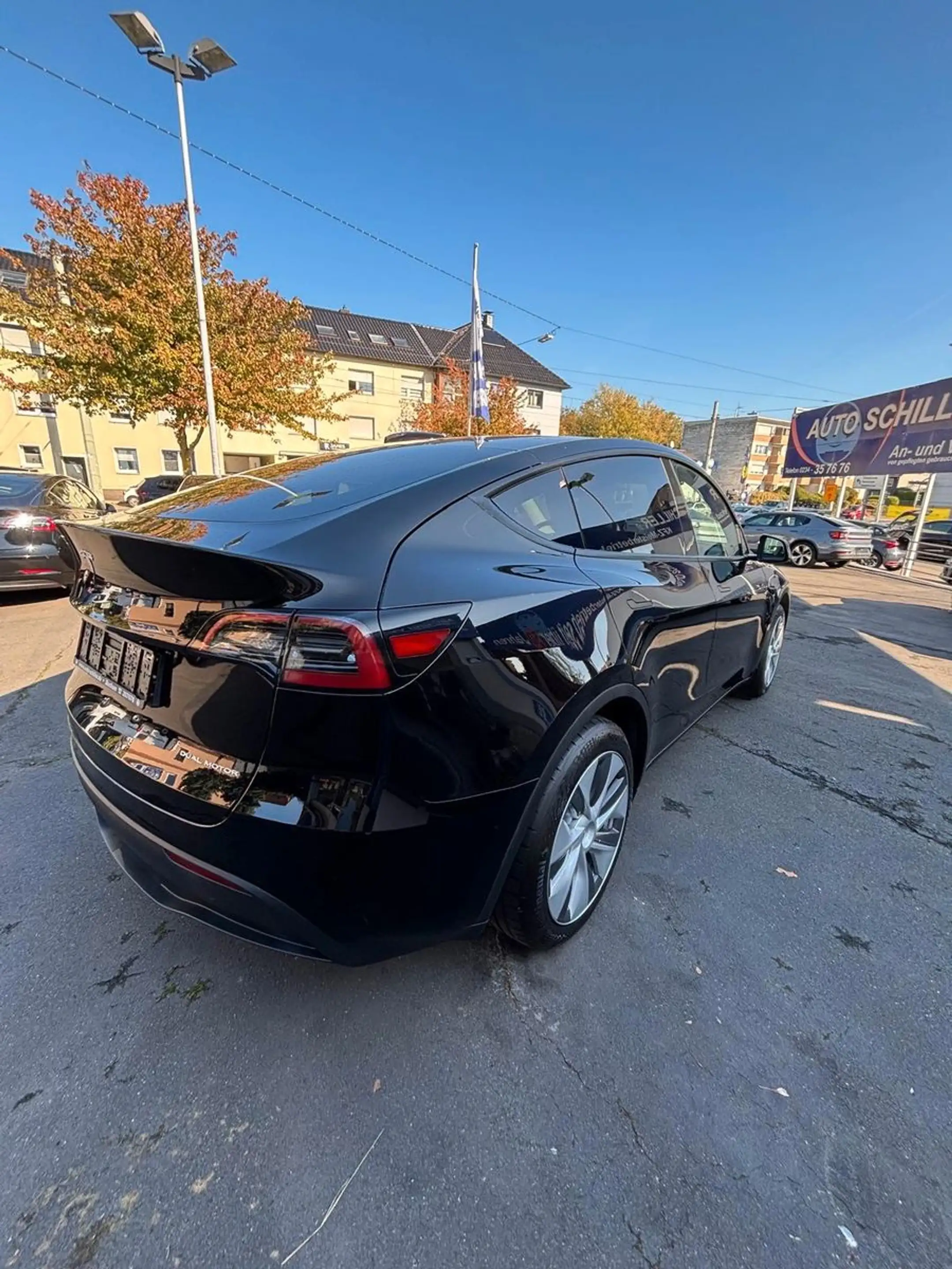 Tesla Model Y Long Range Dual AWD # AHK # MWST. — photo 4