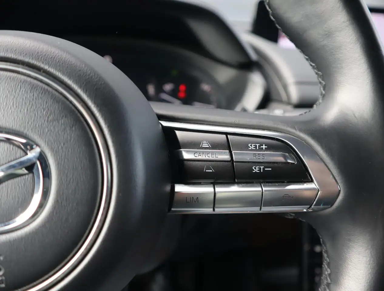 Mazda MX-30 — photo 11 sur 36
