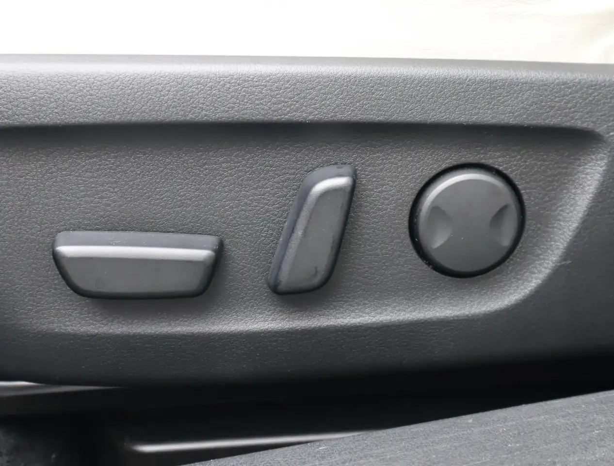 Mazda MX-30 — photo 21 sur 36