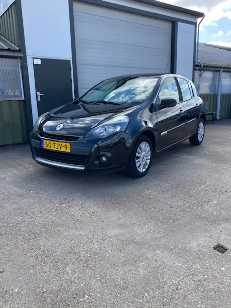 Renault Clio 1.2 Collection Zwart - 1