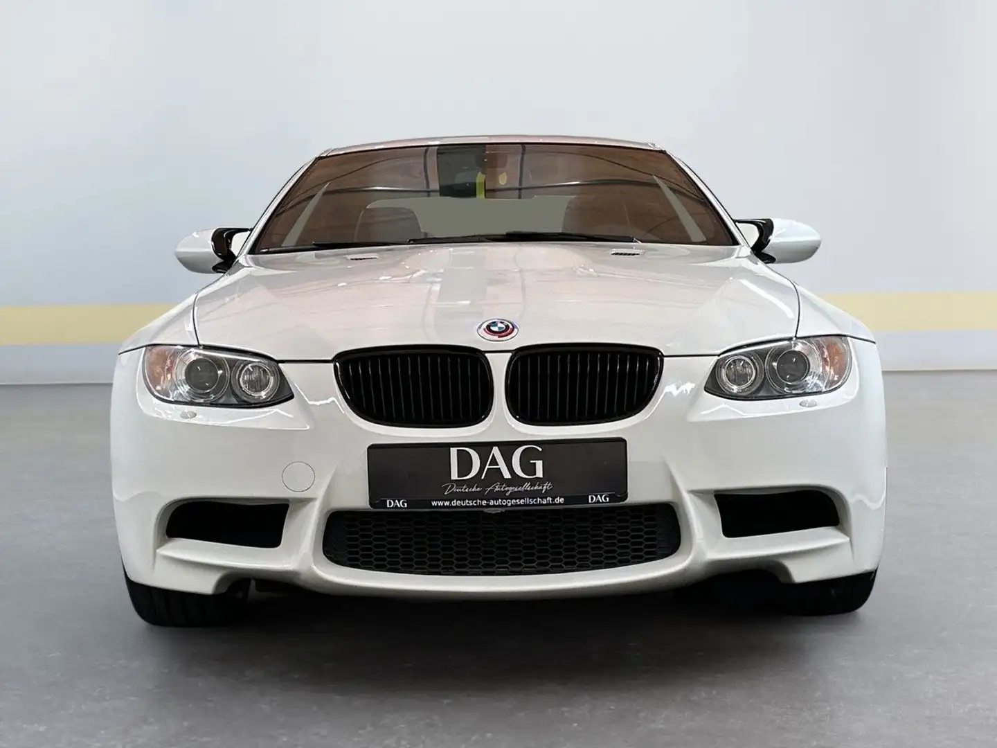 BMW M3 Coupé +BI-XENON+S.DACH+KESSY+NAVI+LEDER+HIFI+ Weiß - 2