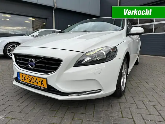 Volvo V40 2.0 T2 Nordic+ Navigatie stoelverwarming