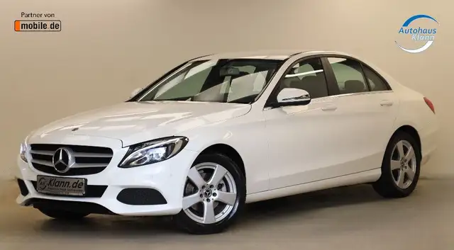 Mercedes-Benz C view 3